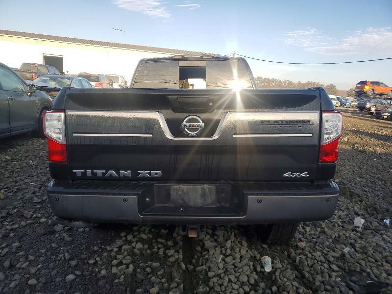 2018 Nissan Titan xd sl