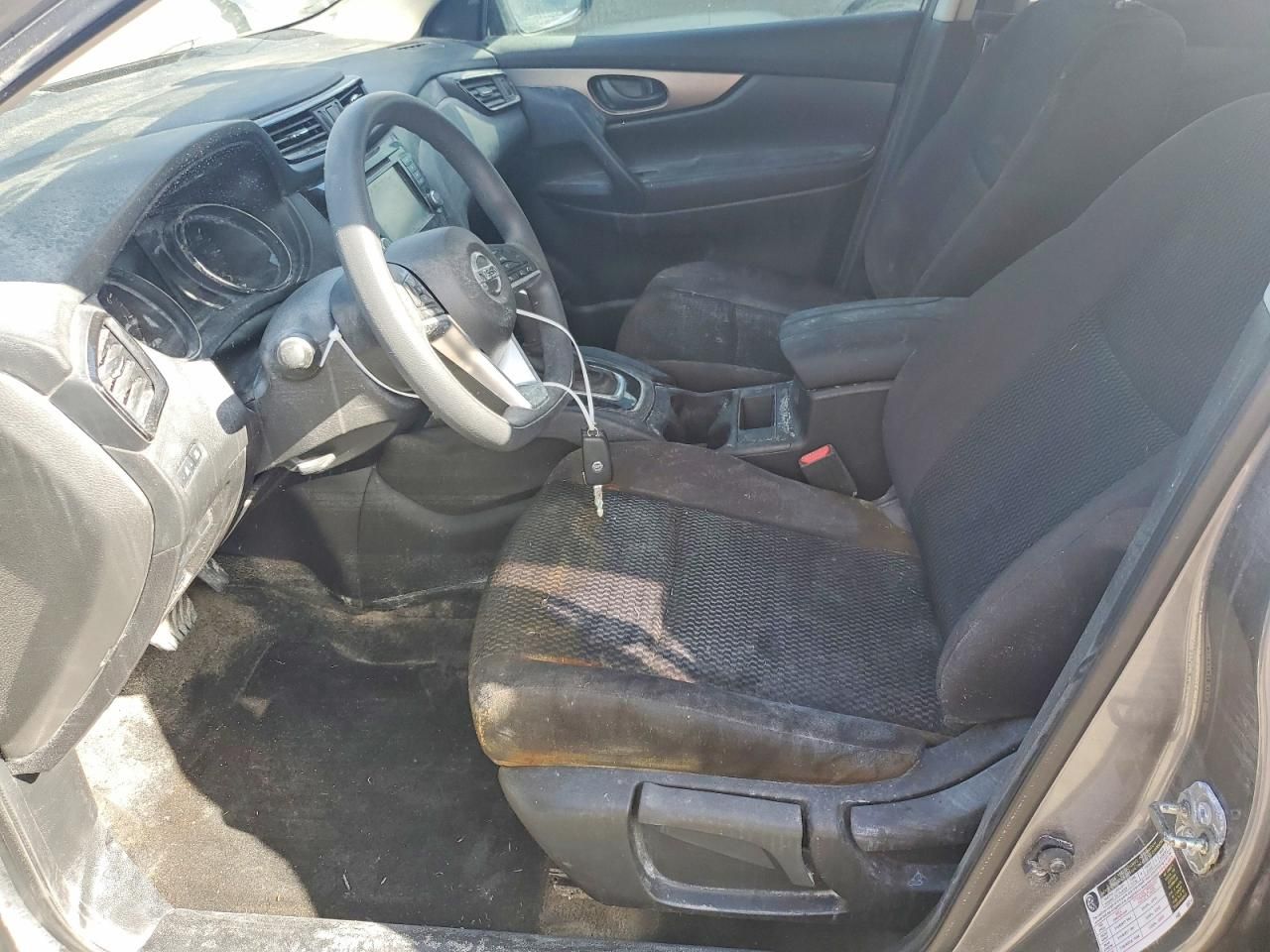 2020 Nissan Rogue Sport s