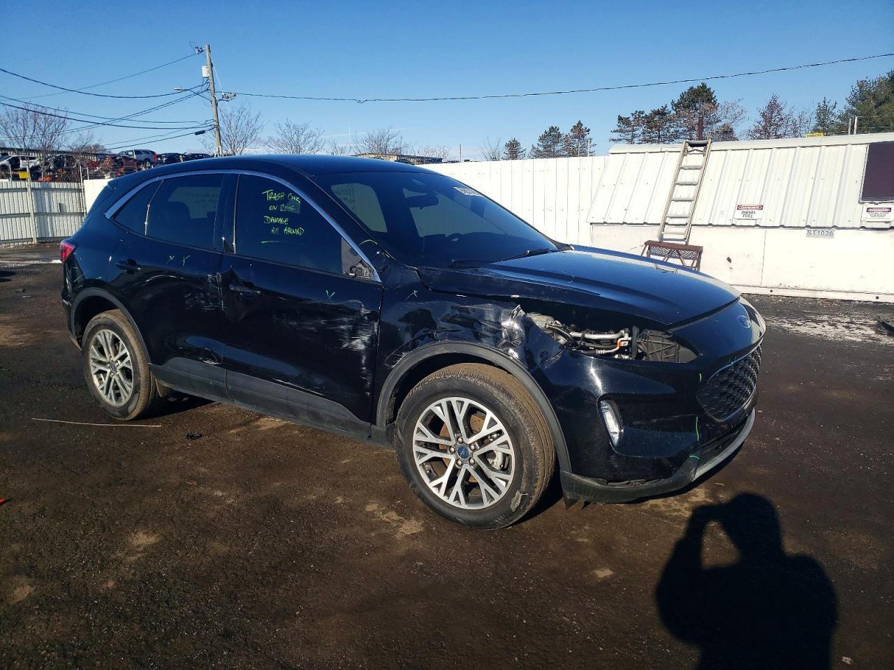 2022 Ford Escape sel