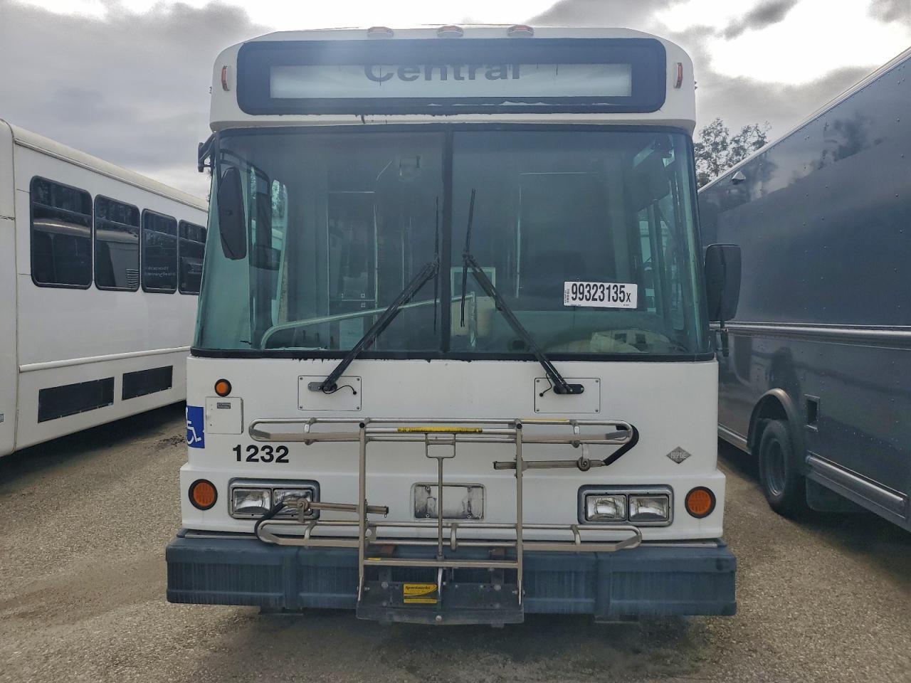 2008 El Dorado Transmark XHF