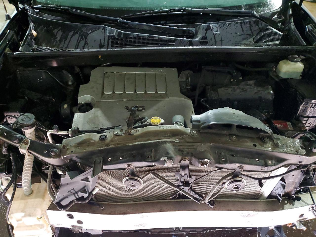 2012 Toyota Highlander Base