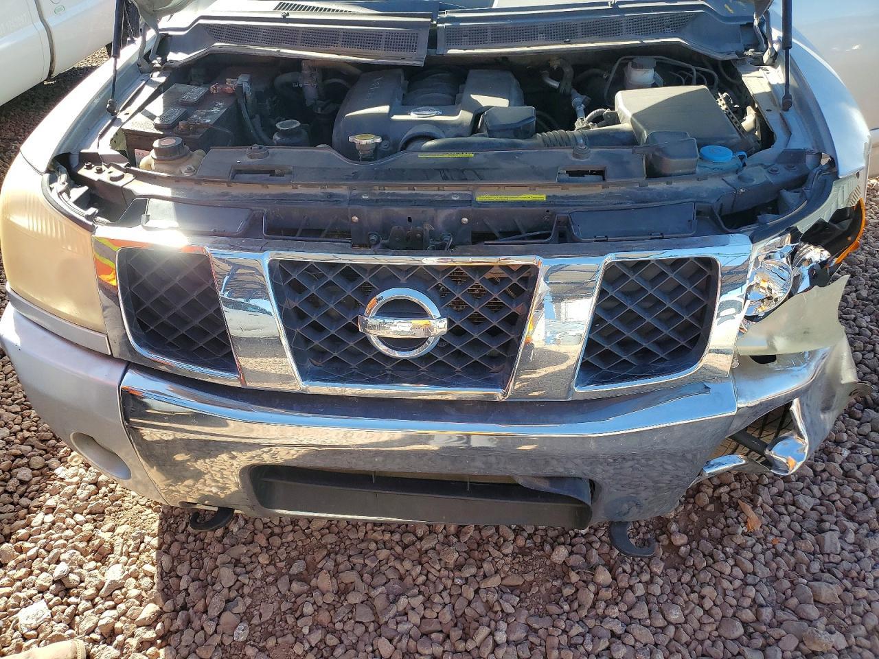 2004 Nissan Titan xe