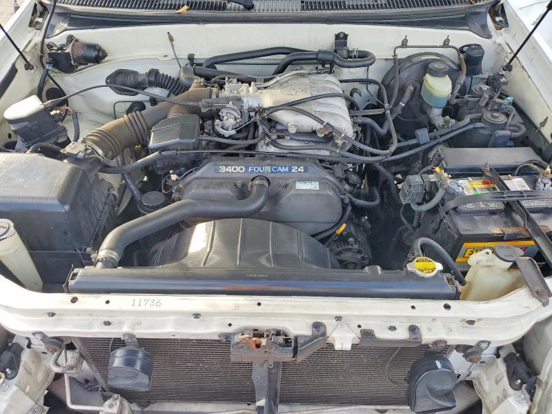 2002 Toyota Tundra Access cab SR5