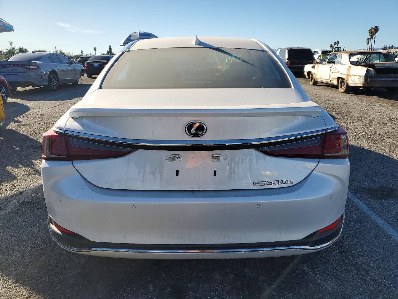 2024 Lexus Es 300h Base