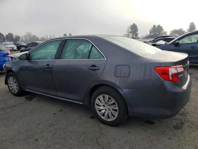 2012 Toyota Camry le