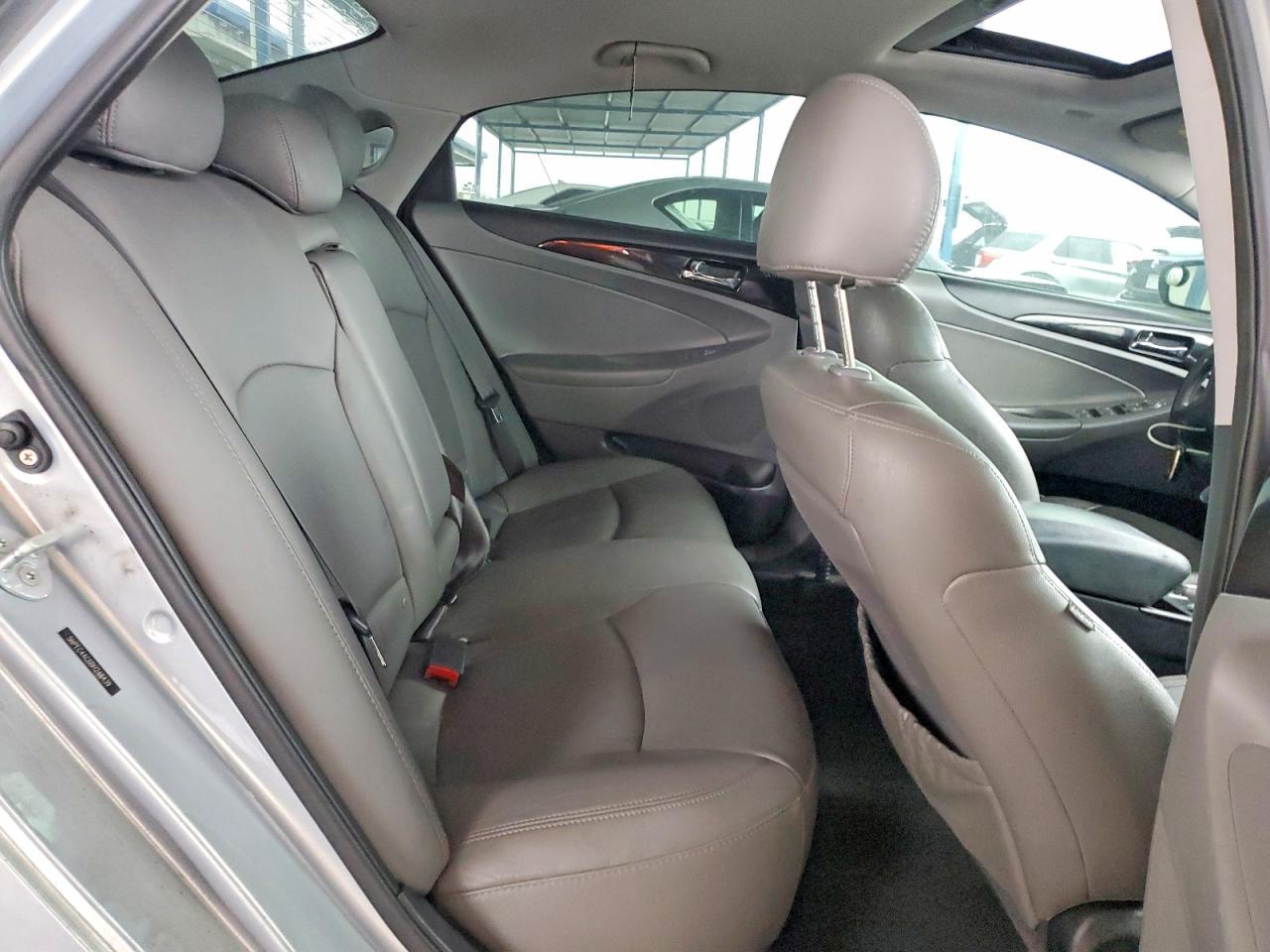 2011 Hyundai Sonata se