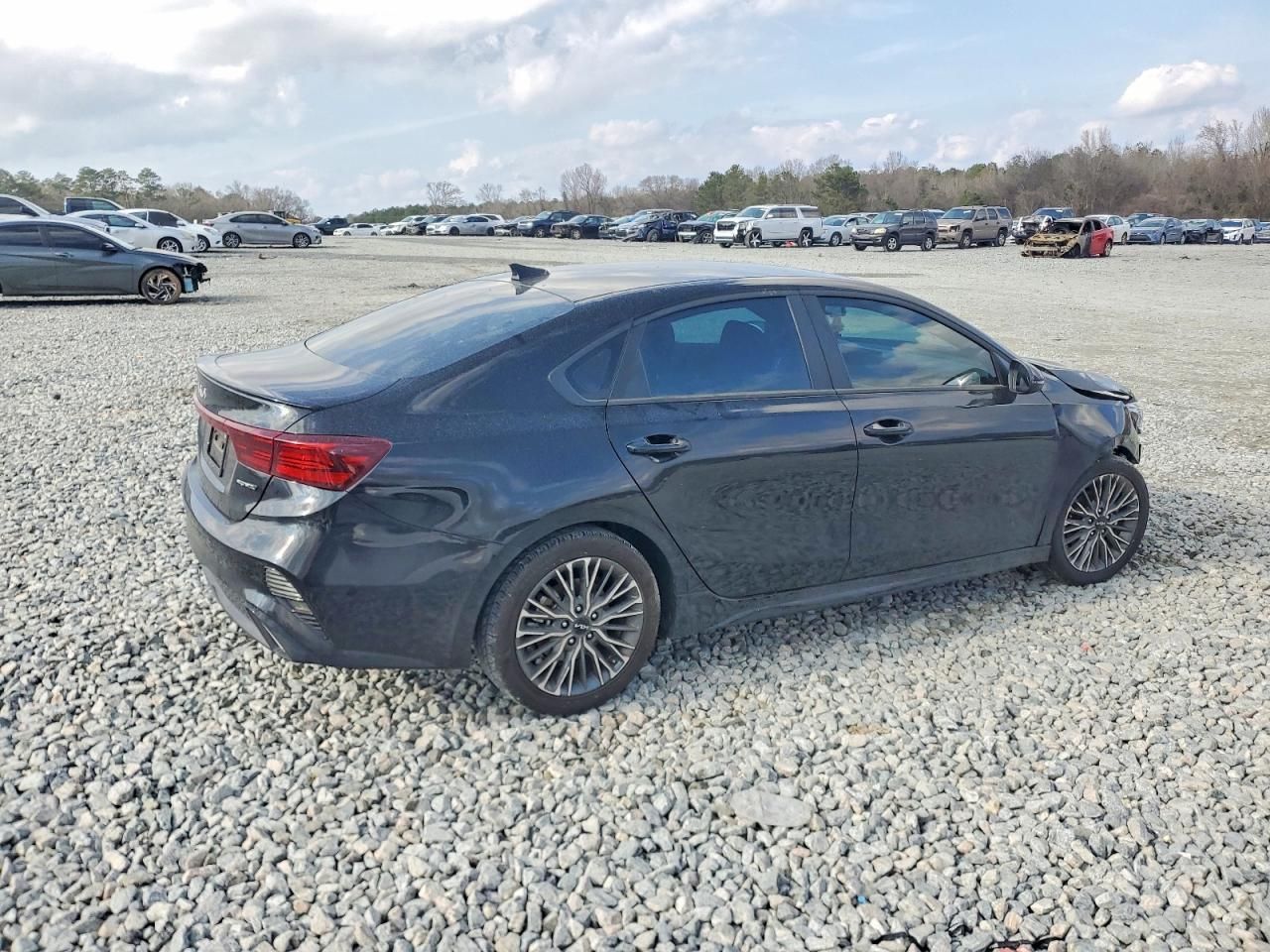 2024 KIA Forte gt Line