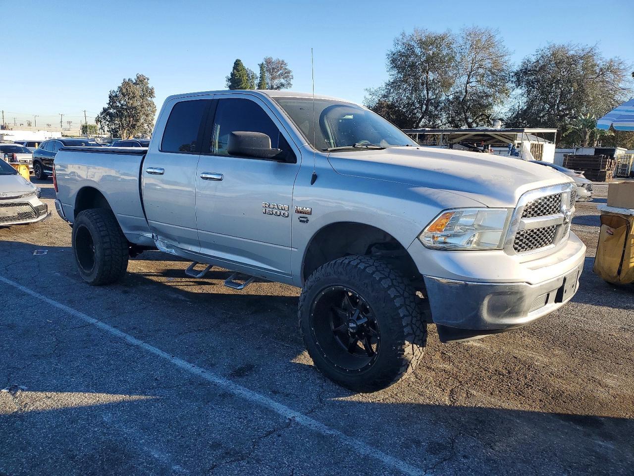 2016 Dodge RAM 1500 SLT