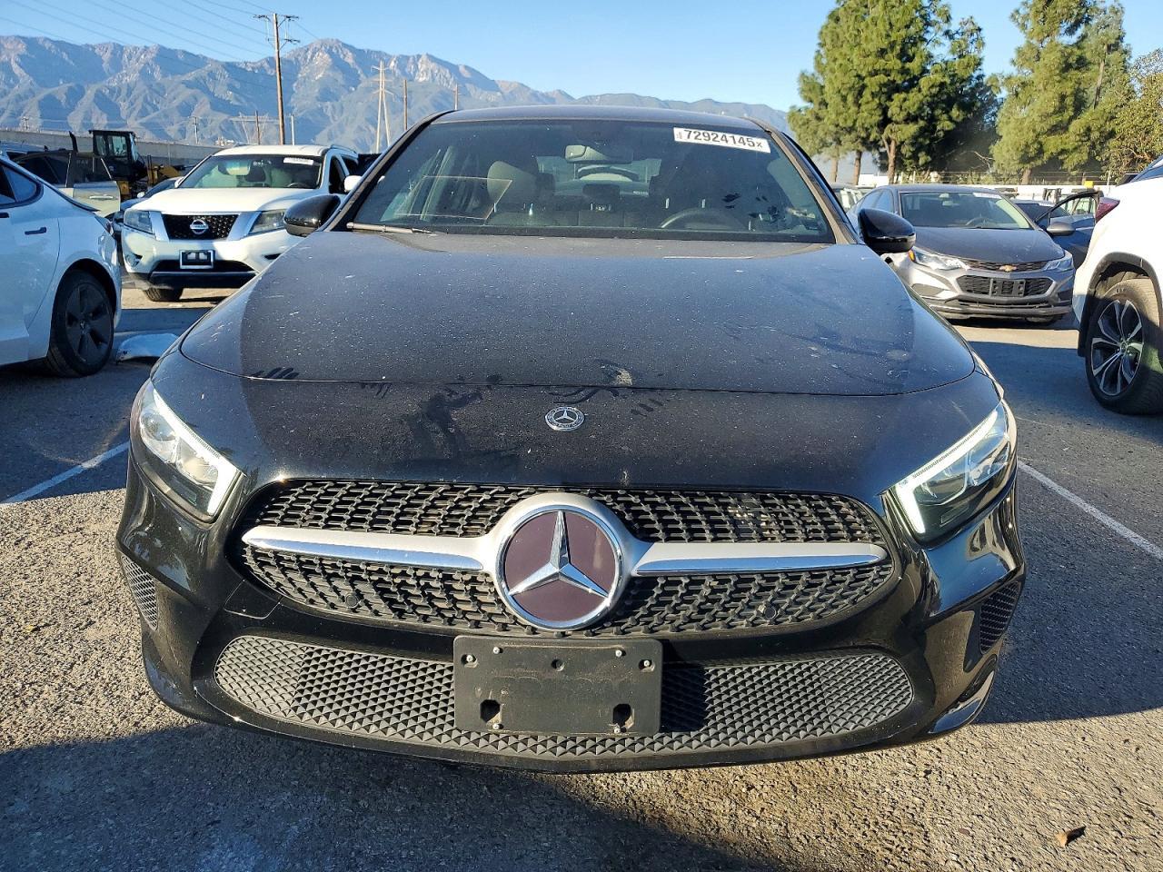 2019 Mercedes-Benz A 220