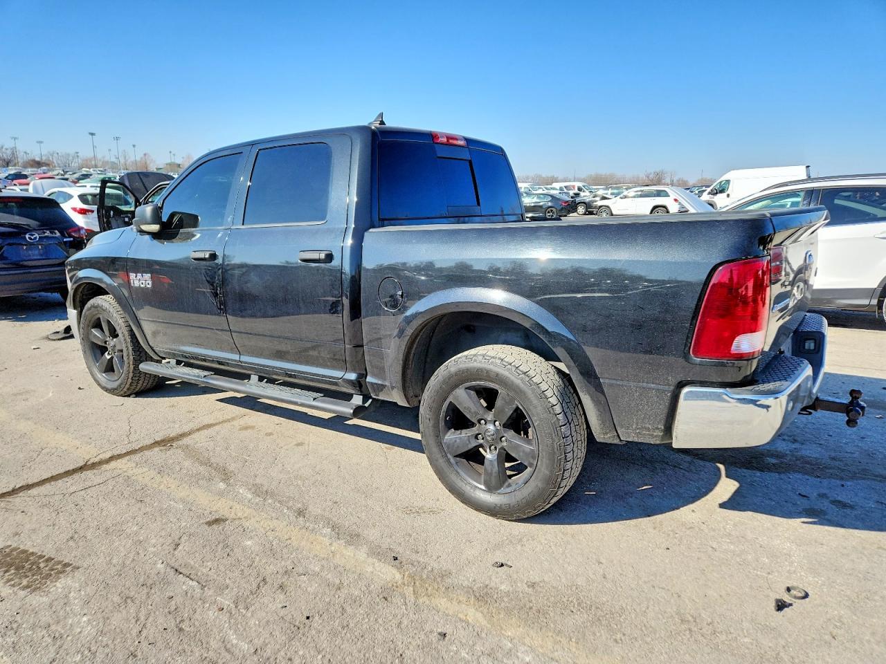 2016 Dodge RAM 1500 SLT