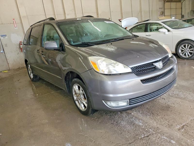 2005 Toyota Sienna xle
