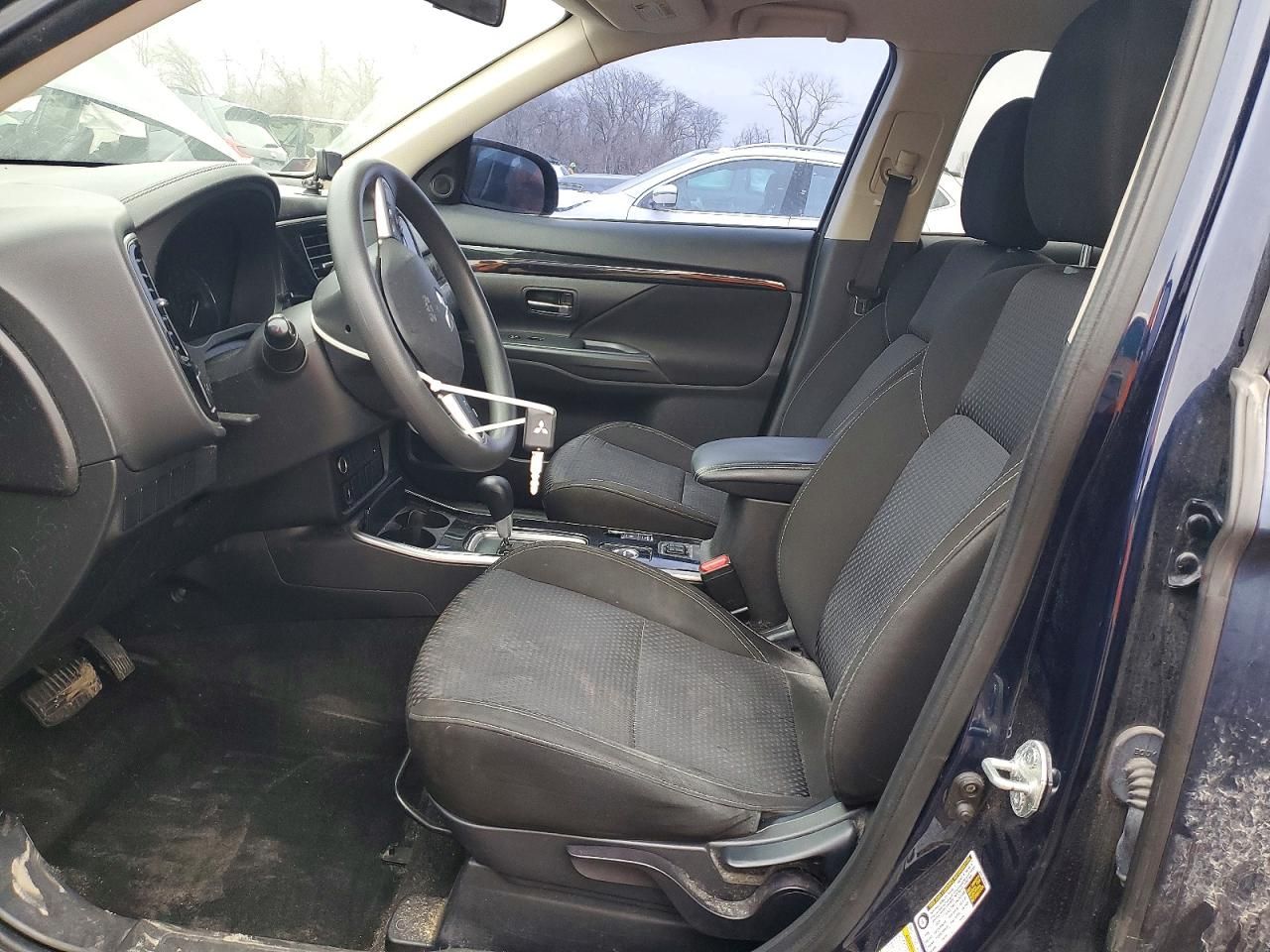 2019 Mitsubishi Outlander se