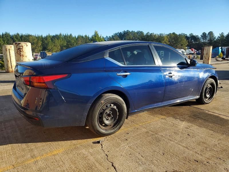 2019 Nissan Altima s