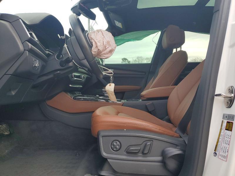 2022 Audi Q5 Premium Plus 40