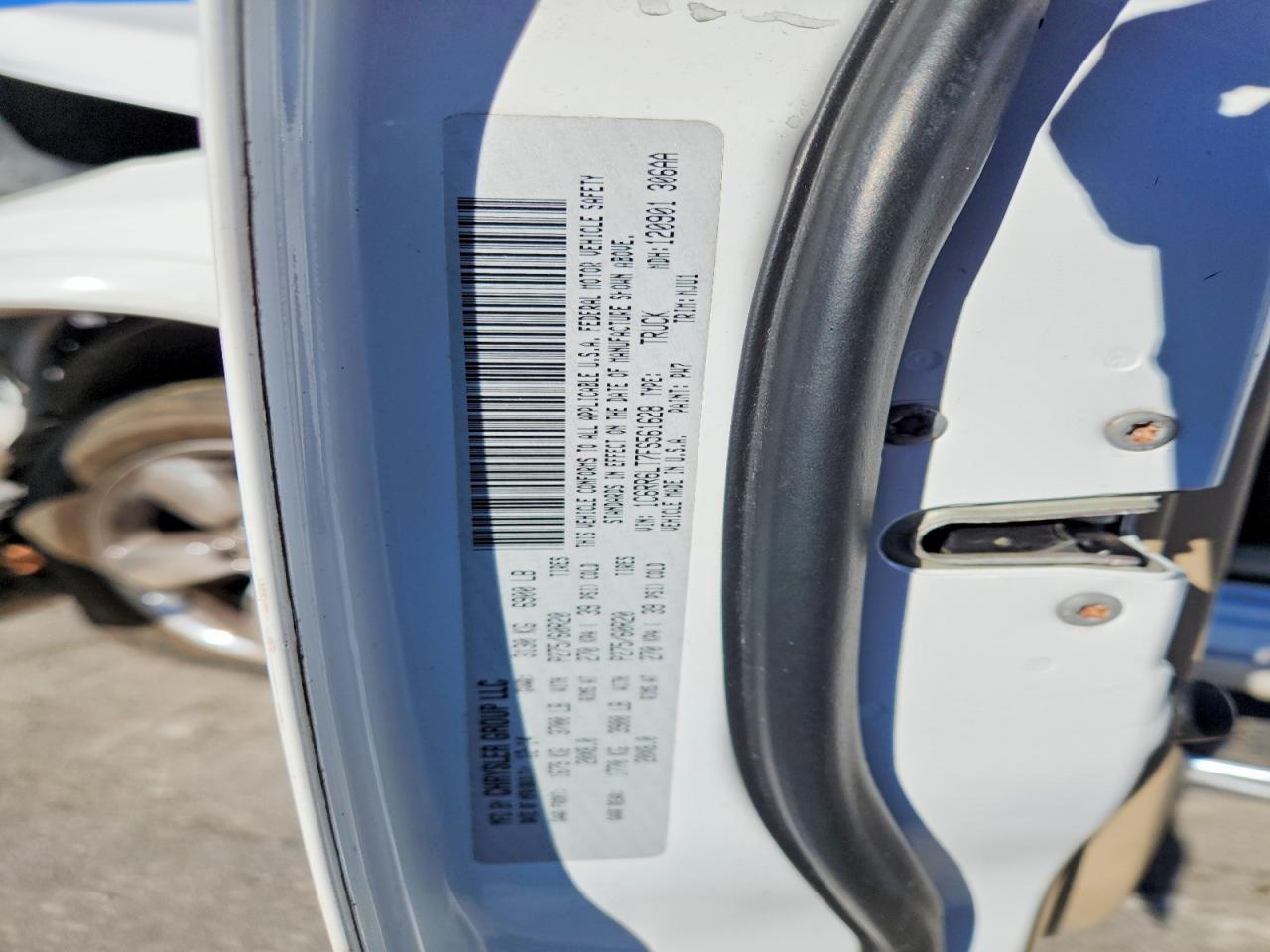 2015 Dodge RAM 1500 SLT