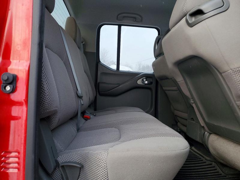 2011 Nissan Frontier s