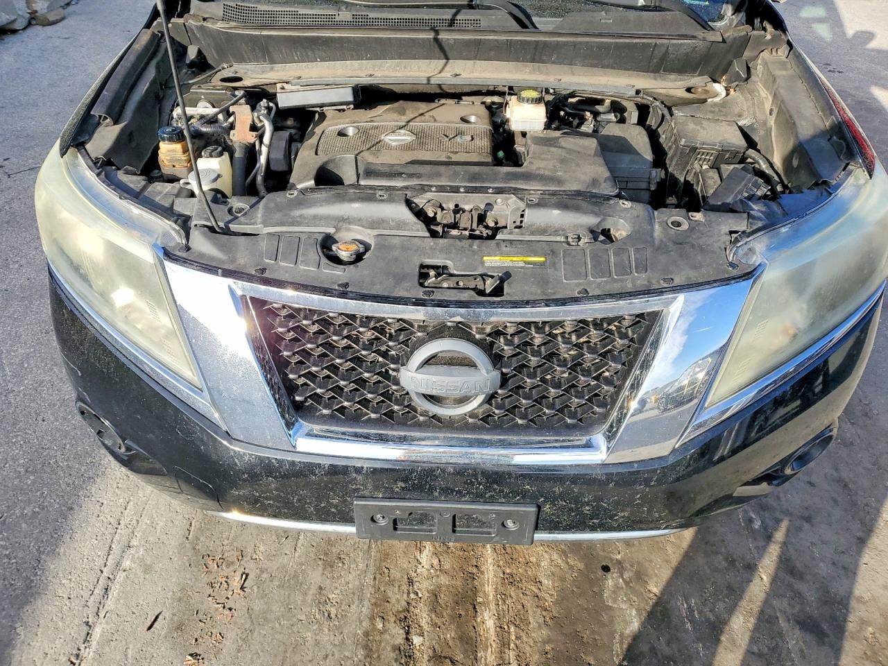 2014 Nissan Pathfinder s