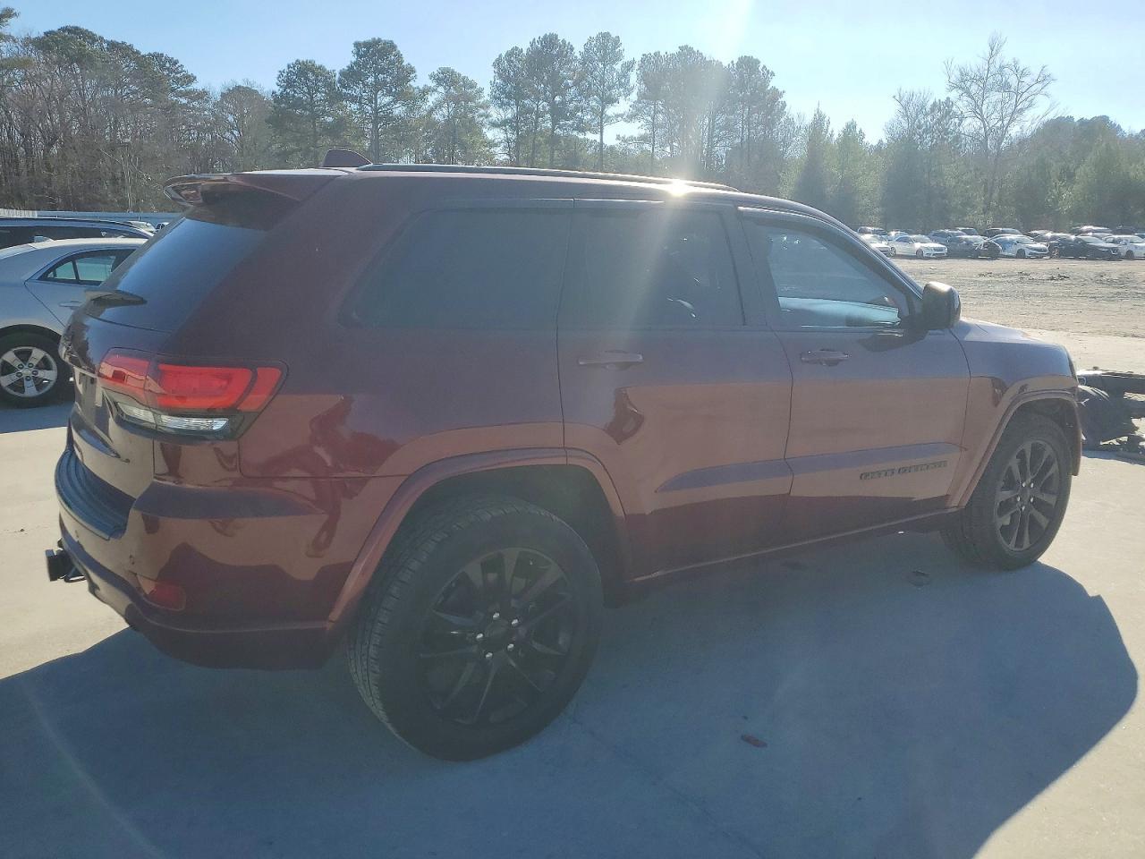 2017 Jeep Grand Cherokee Laredo