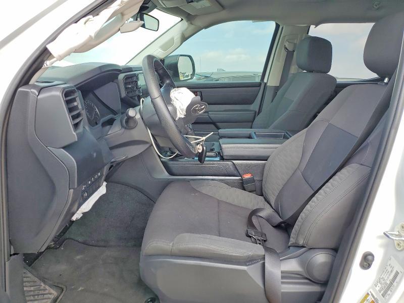 2024 Toyota Tundra Crewmax sr