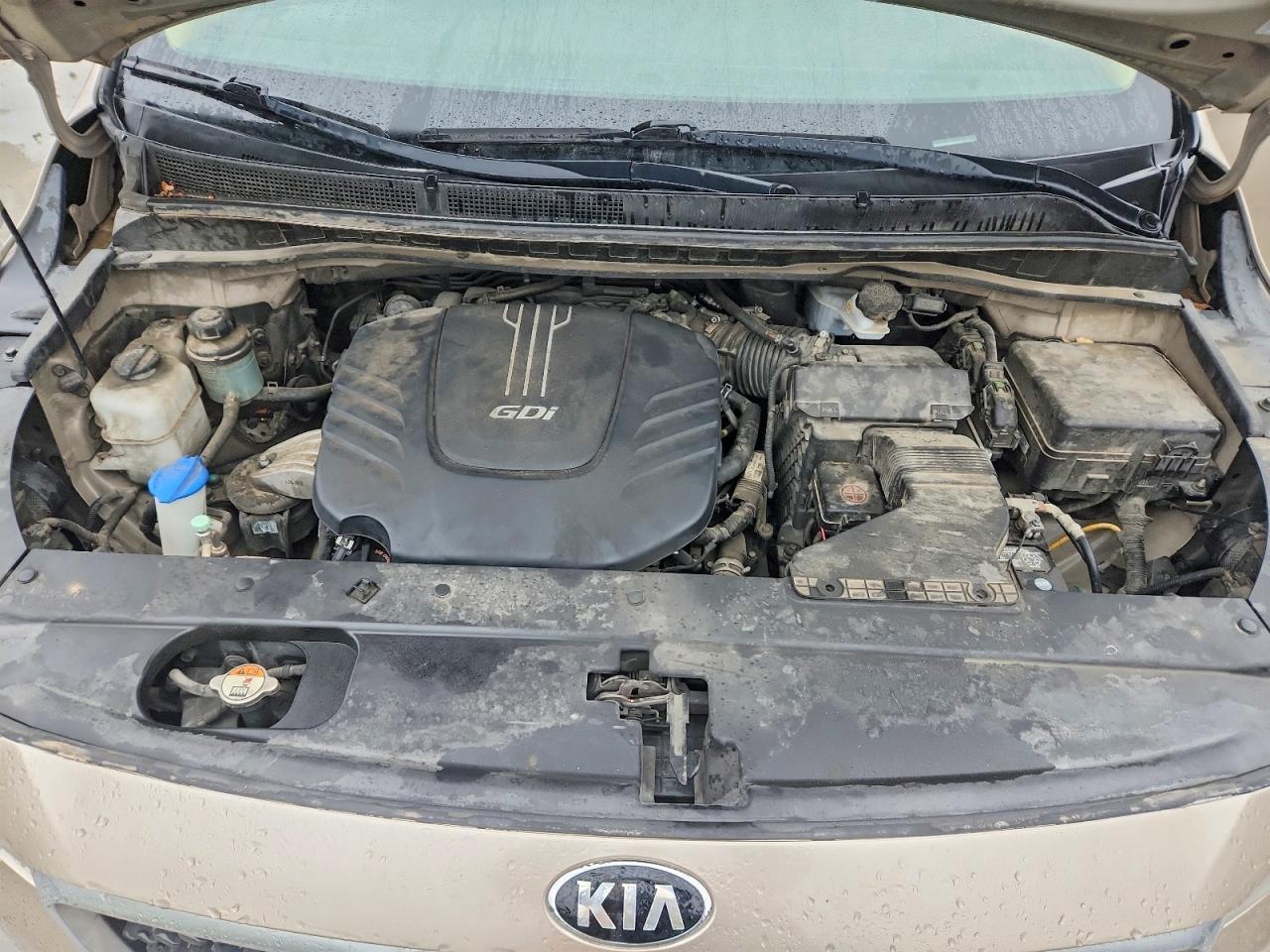 2017 KIA Sedona lx