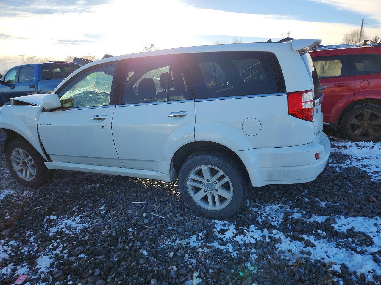 2004 Isuzu Axiom