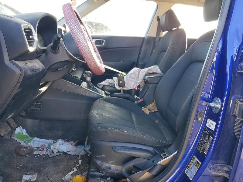 2023 Hyundai Venue sel