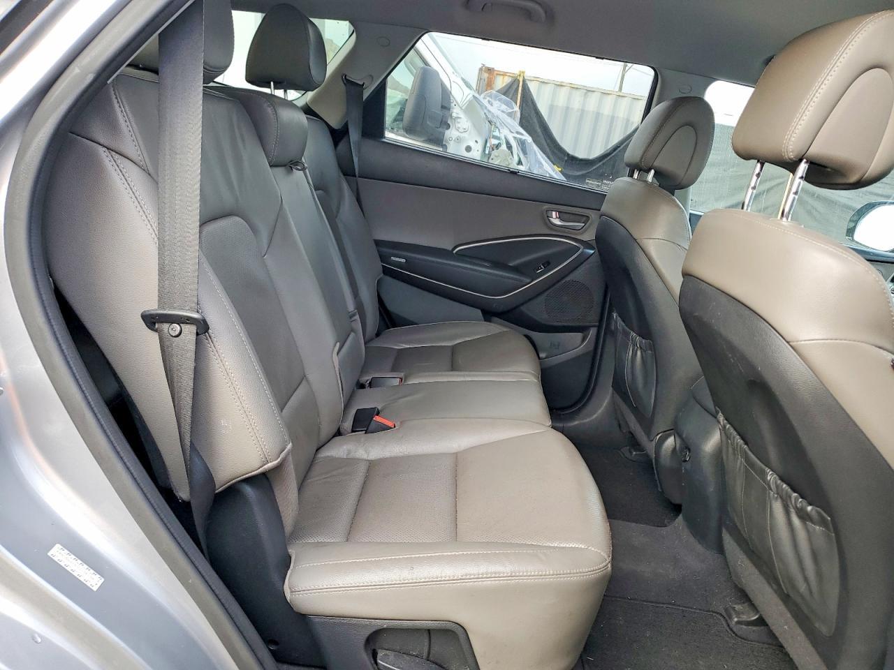2016 Hyundai Santa fe se