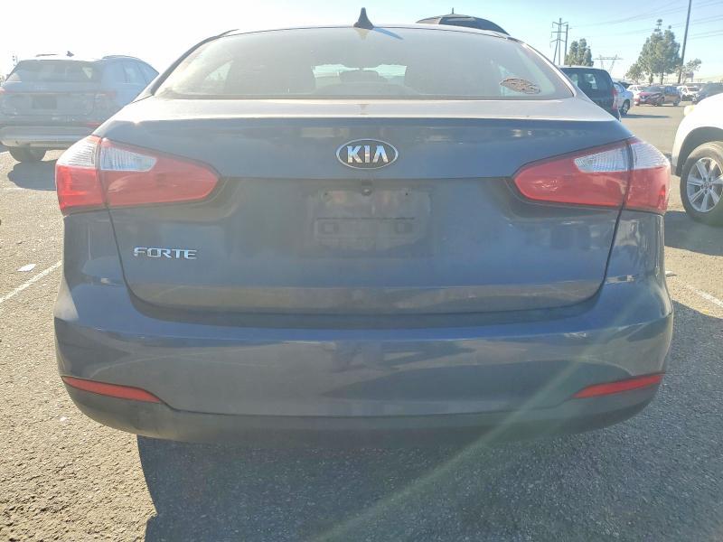 2015 KIA Forte lx