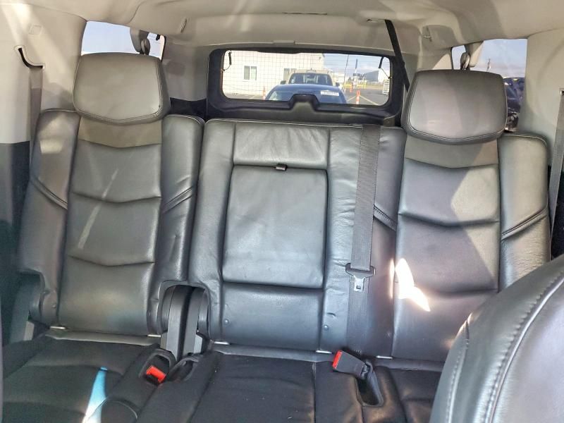 2018 Cadillac Escalade esv Premium Luxury