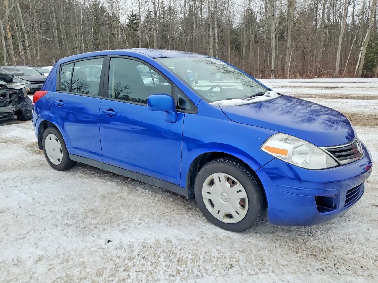 2012 Nissan Versa s