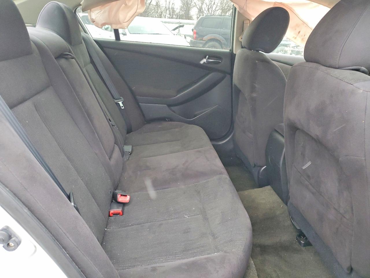 2012 Niss Altima 2.5