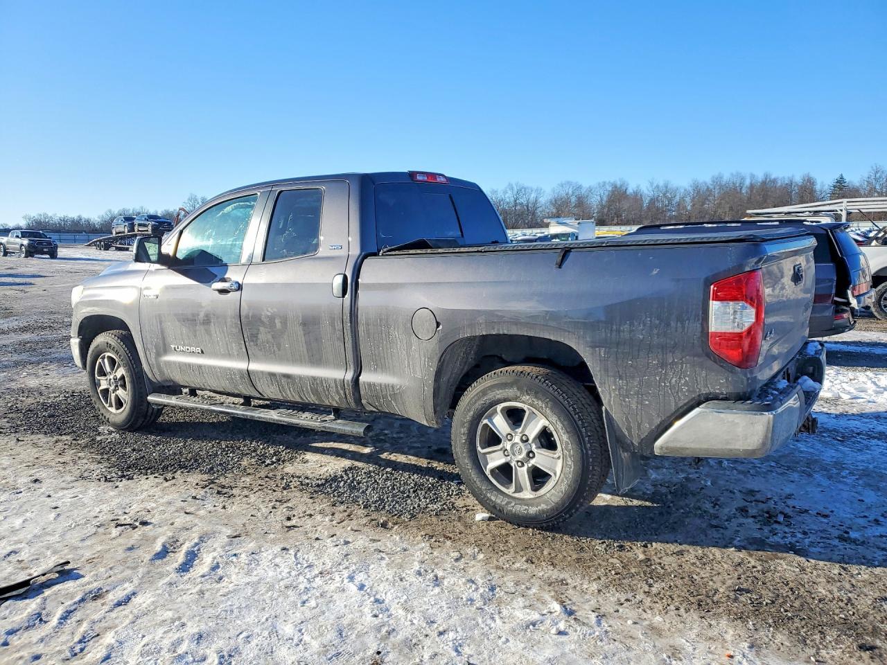 2016 Toyota Tundra SR5