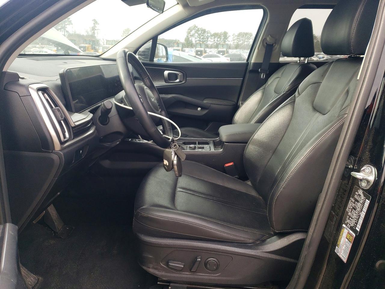 2025 KIA Sorento s