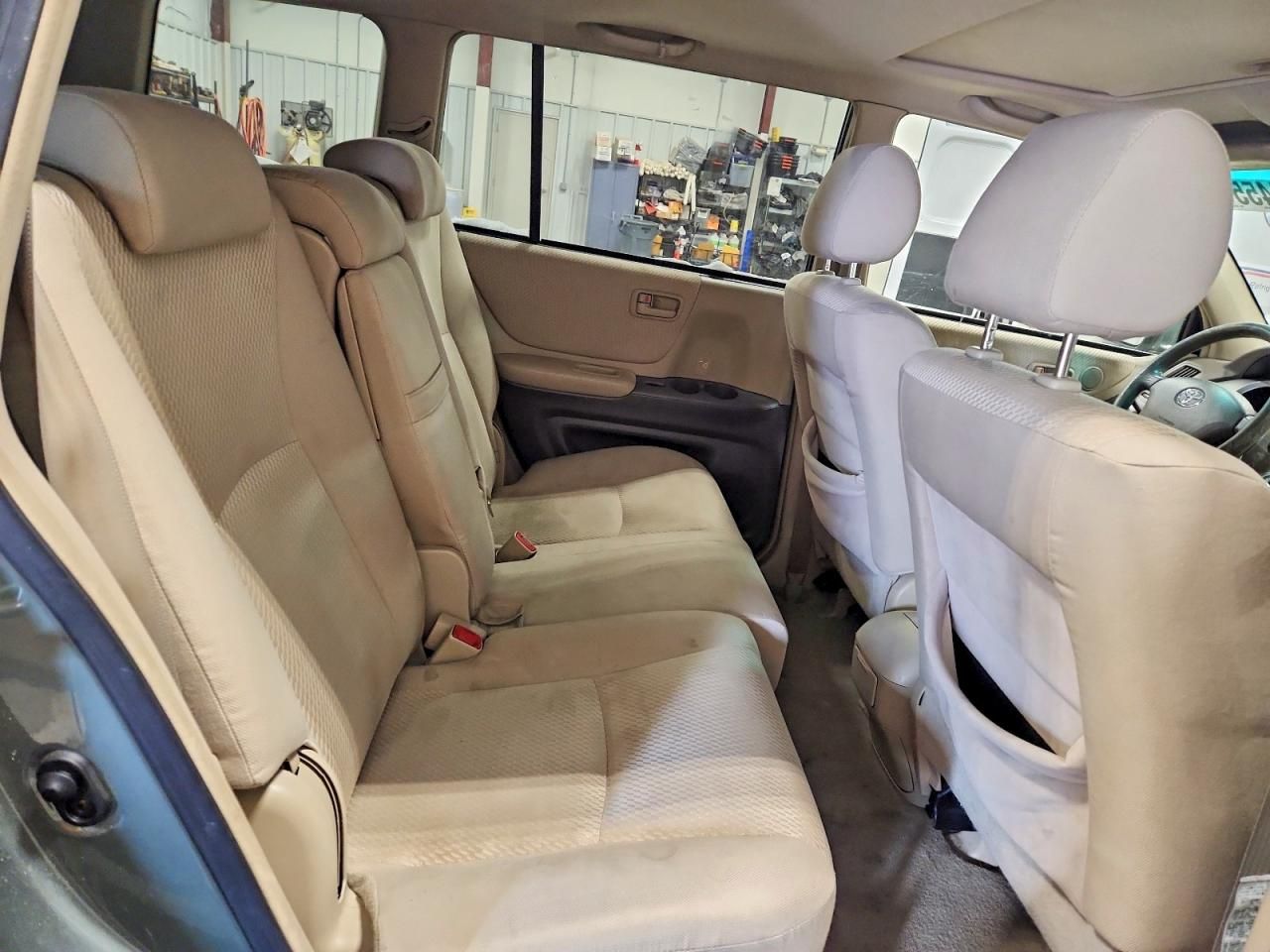 2004 Toyota Highlander