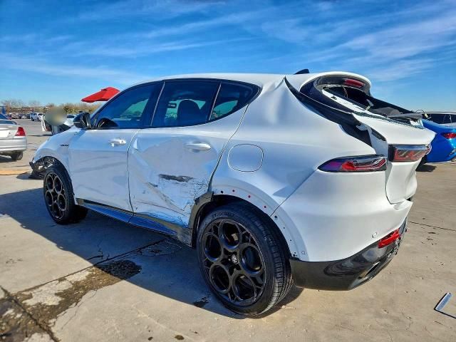 2024 Alfa Romeo Tonale Veloce