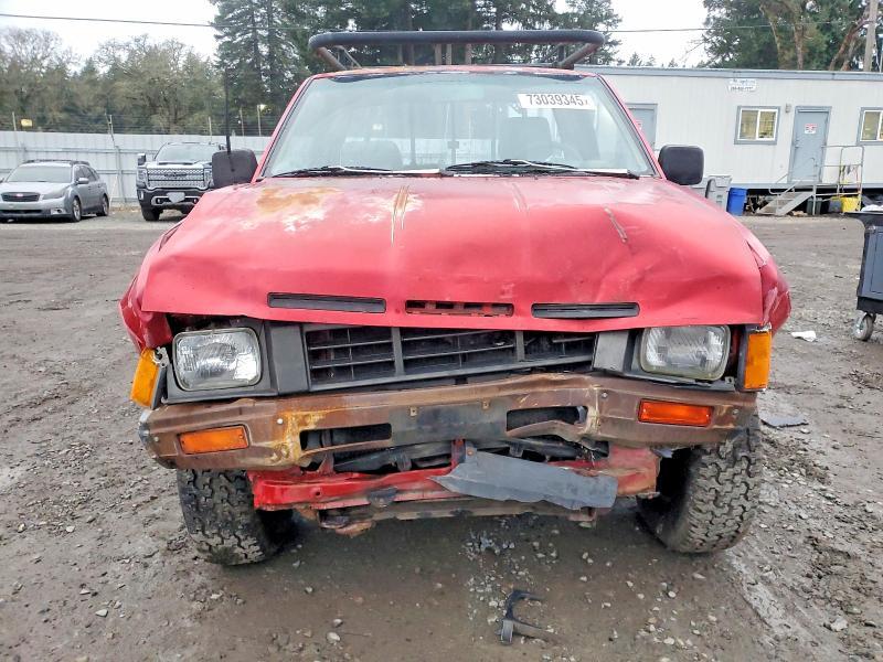 1986 Nissan D21 King cab