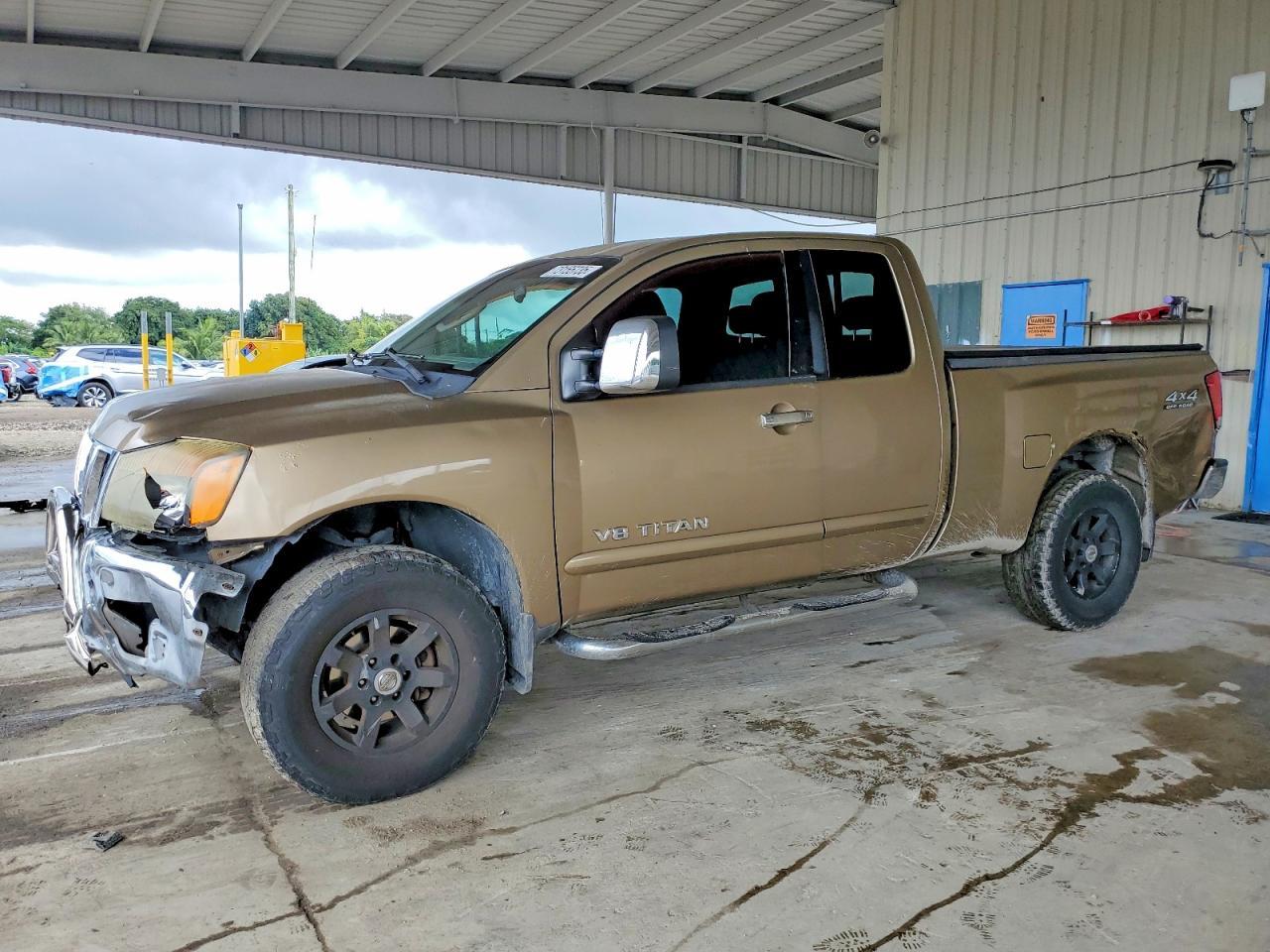 2005 Nissan Titan xe