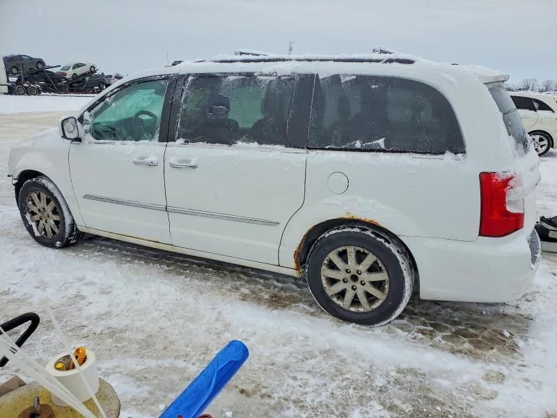 2015 Chrysler Town & Country Touring l