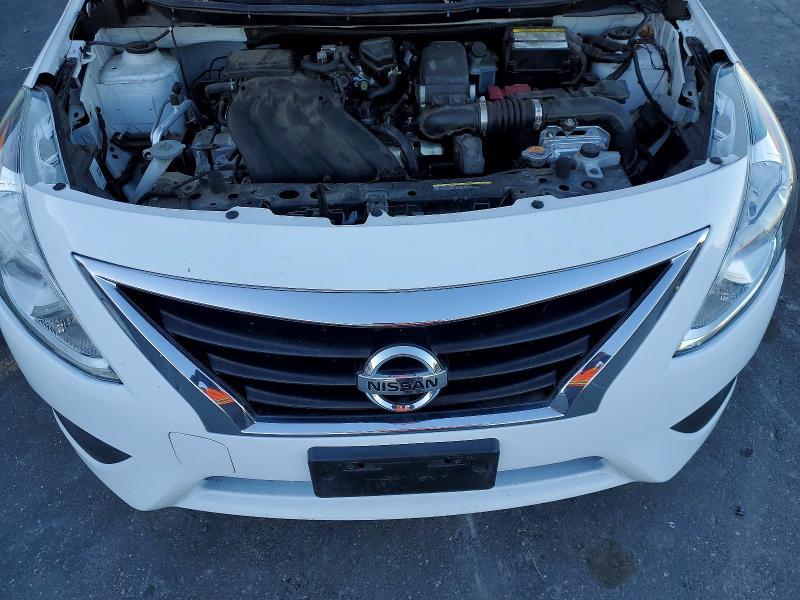 2019 Nissan Versa
