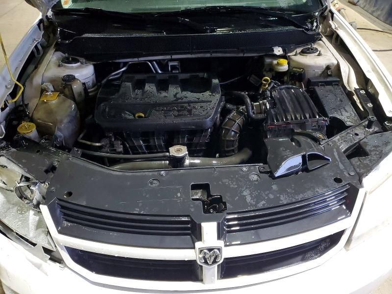 2010 Dodge Avenger sxt