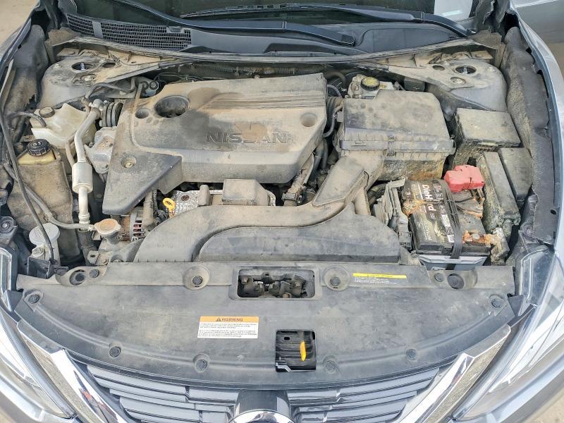 2018 Niss Altima