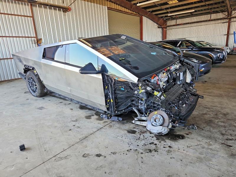 2025 Tesla Cybertruck