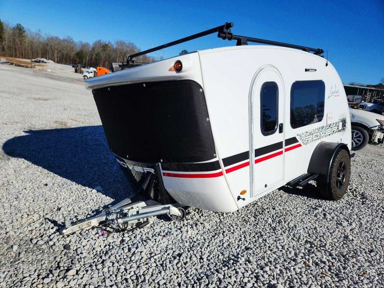 2020 Intech 28 ft Encl