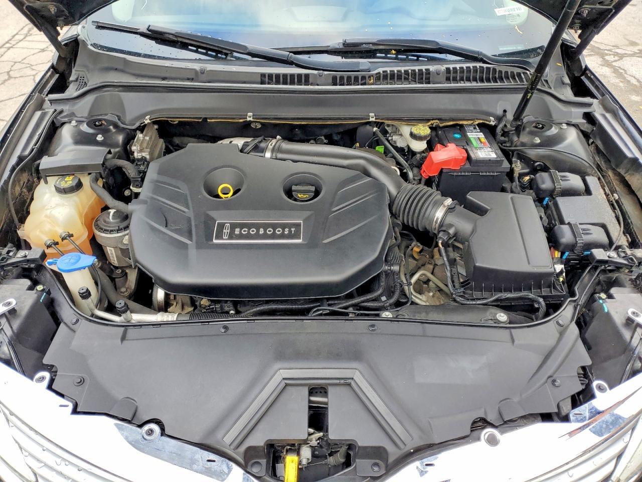 2014 Lincoln Townhouse MKZ