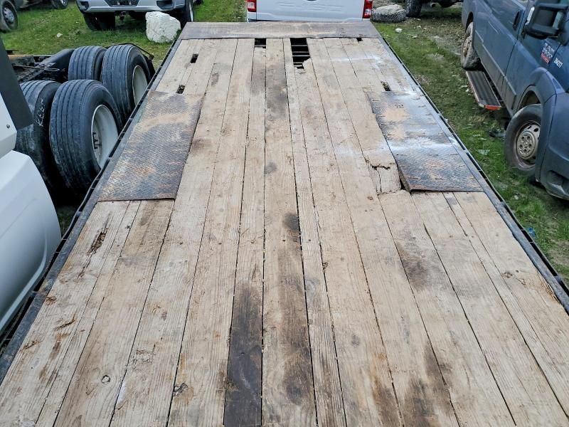 2017 PJ Flatbed Trailer