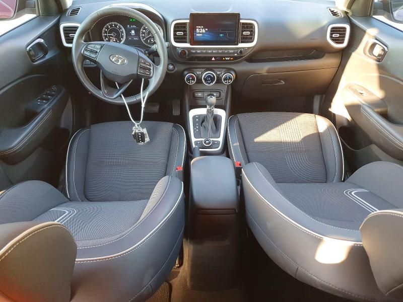 2022 Hyundai Venue sel