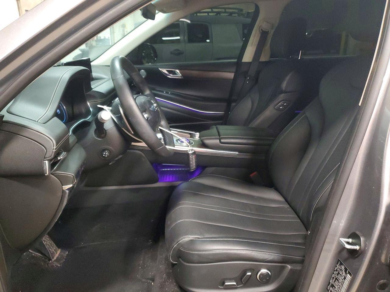 2024 Genesis Gv80 Base