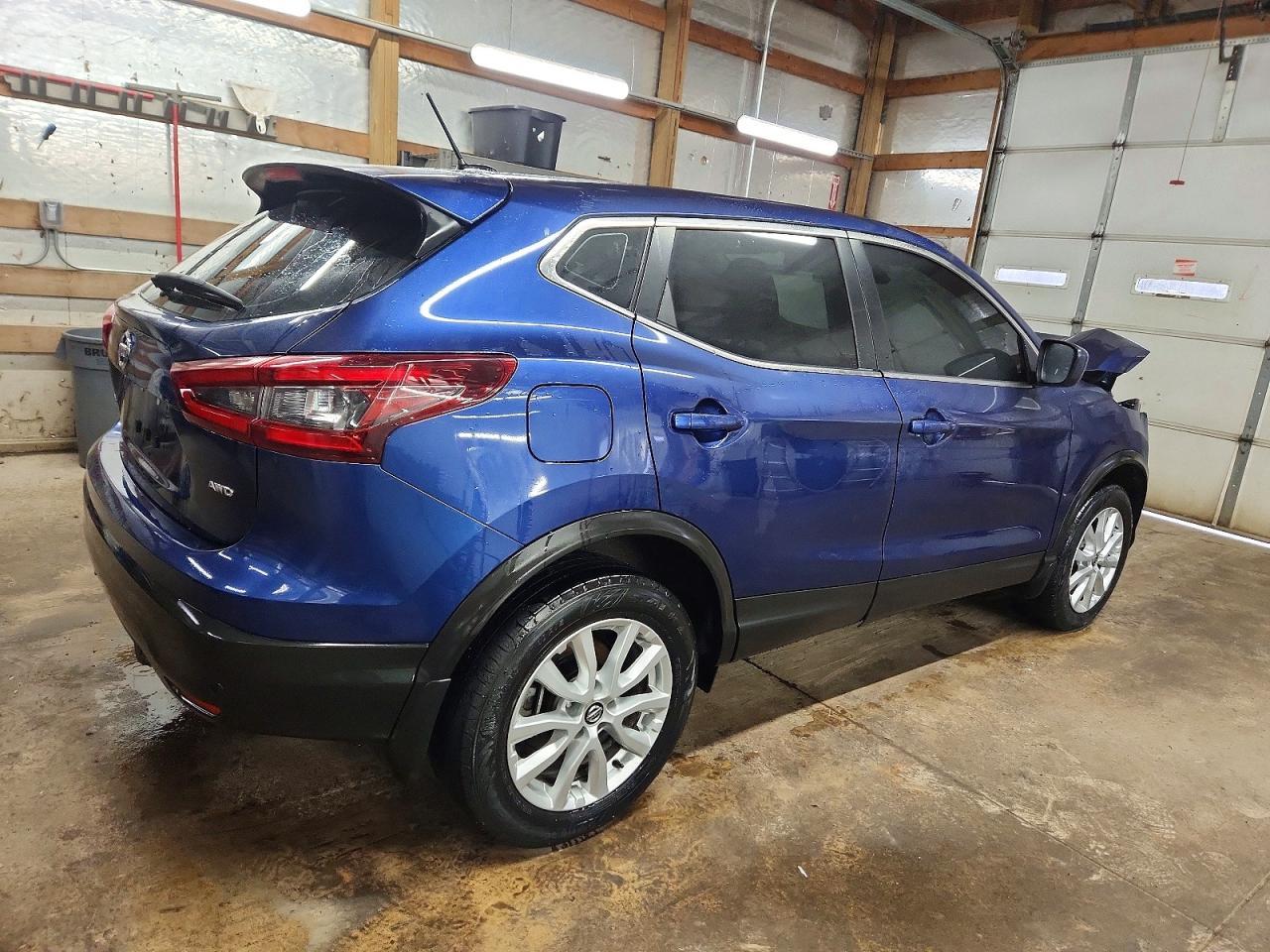 2022 Nissan Rogue Sport s