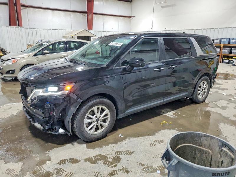 2023 KIA Carnival lx