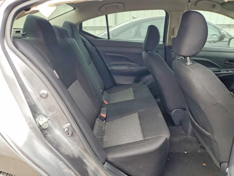 2024 Nissan Versa s
